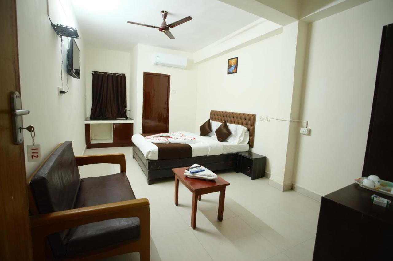 Ganesh Guest House Chennai Exterior foto